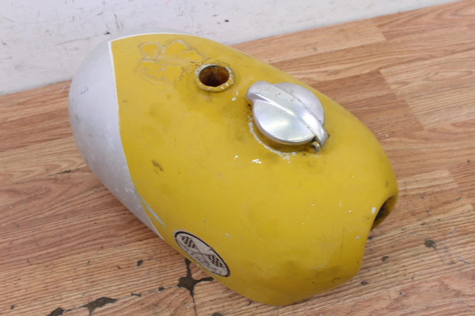 1968 BSA VICTOR 441 Gas Tank Fuel Tank w/ Cap and Petcock - Image 3 of 4