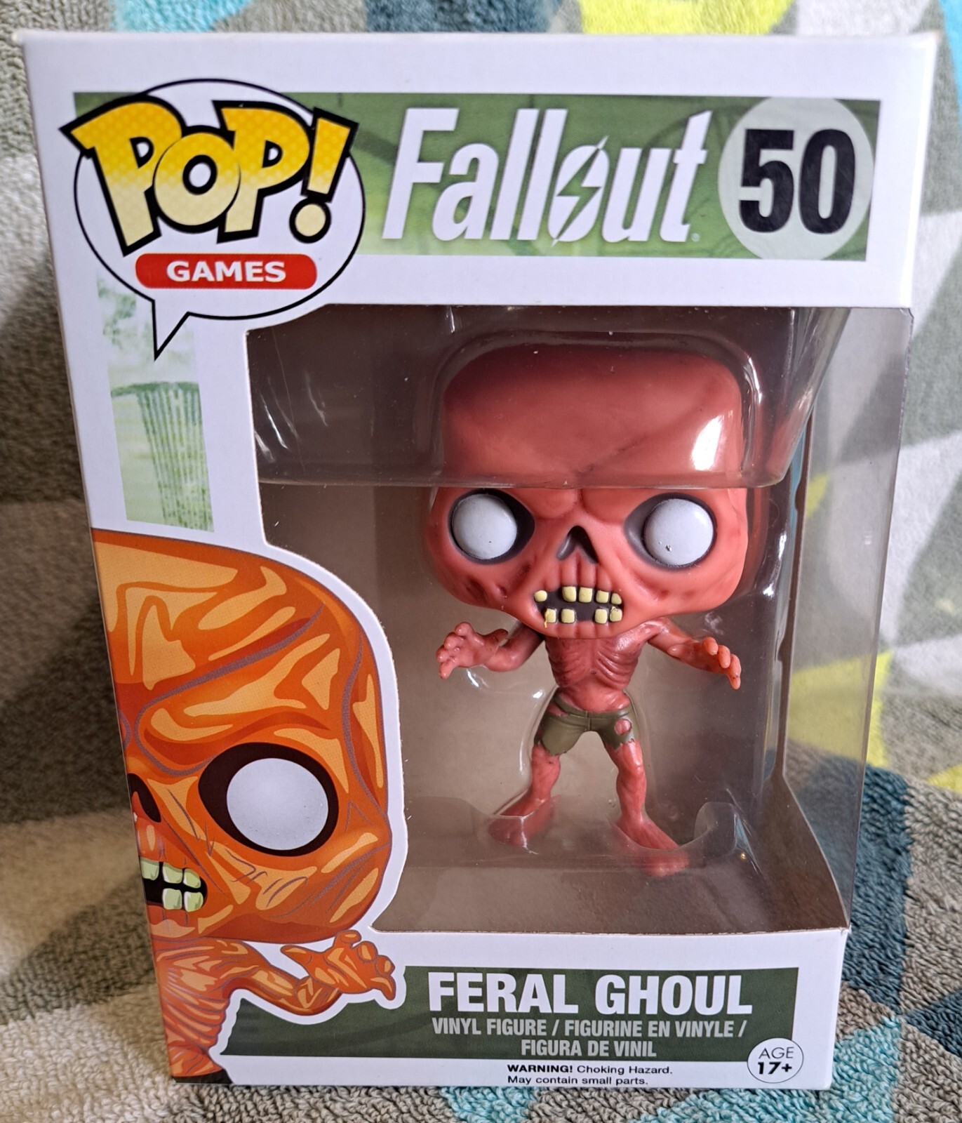 Feral Ghoul Pop 50 - Ghoul Pop - Fallout Funko Pop! 2015 - Vaulted + Protector
