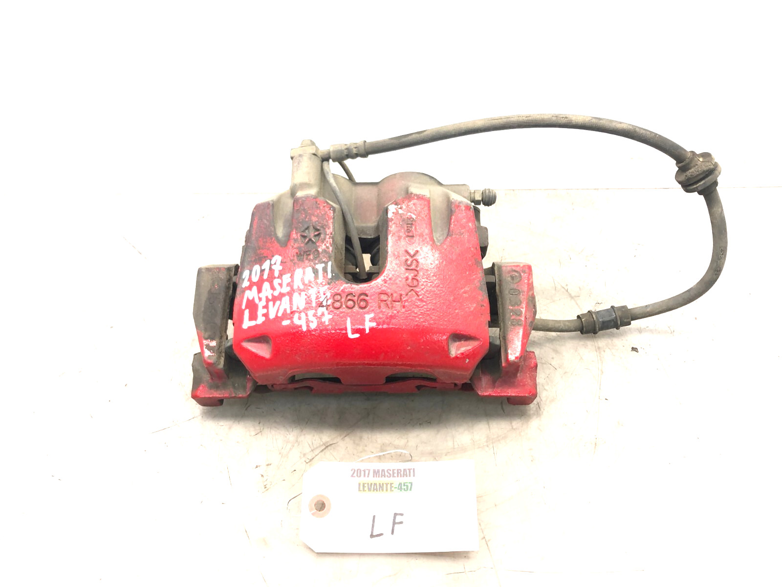 2017-2020 MASERATI LEVANTE 3.0L LEFT DRIVER FRONT BRAKE CALIPER W/ PADS OEM