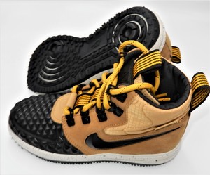 nike air force one lunar duckboot (street beat)