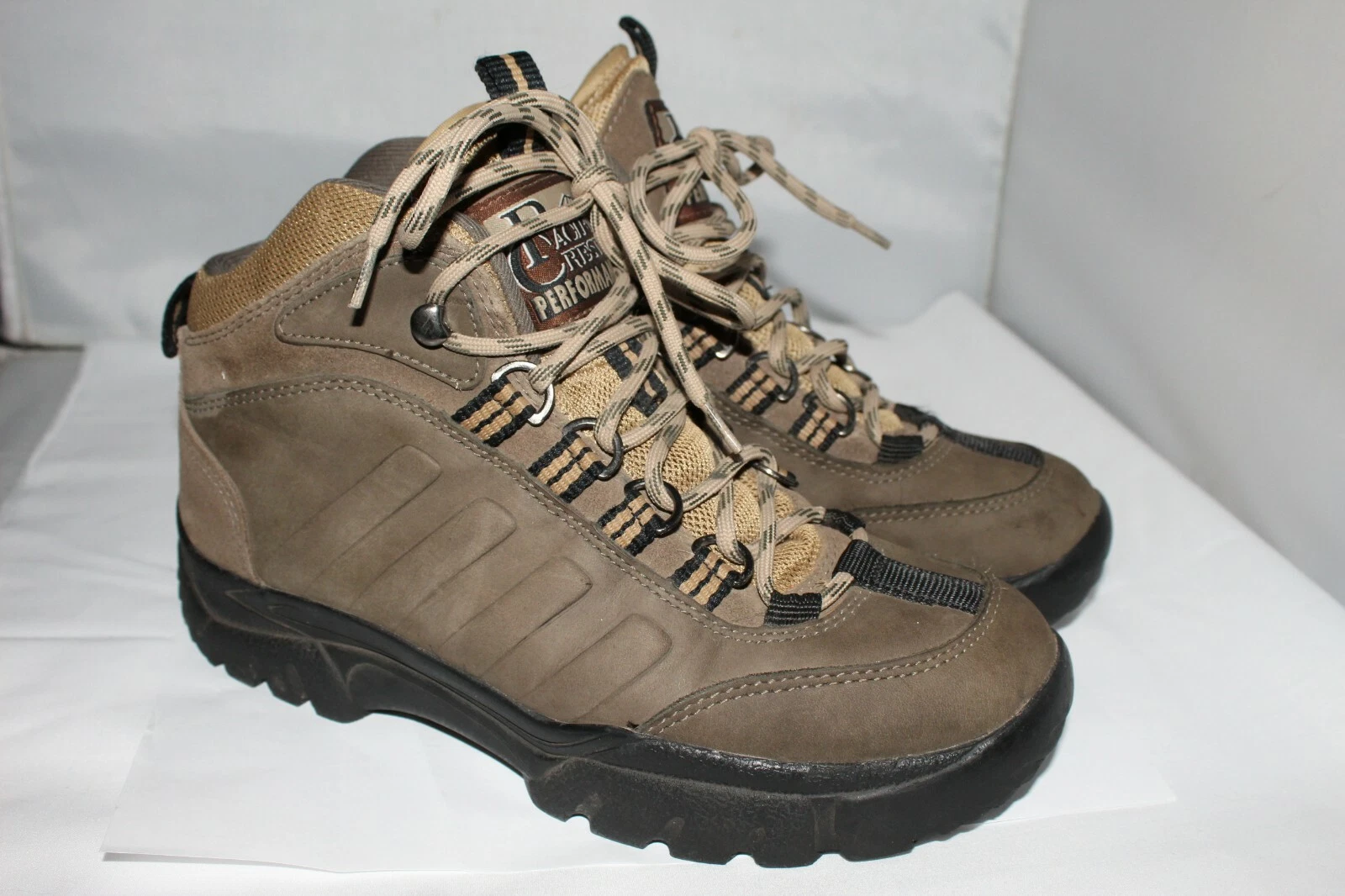 🥾 Vintage Pacific Crest 8.5 Leather Hiking Camping Boots Mt. Carbon