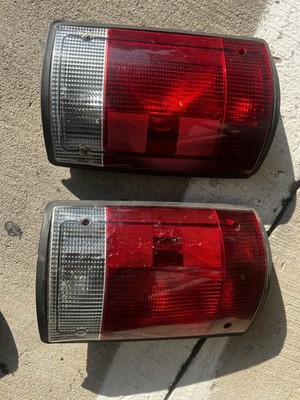 Tail Light Set-2 Piece DIY SOLUTIONS LHT07349