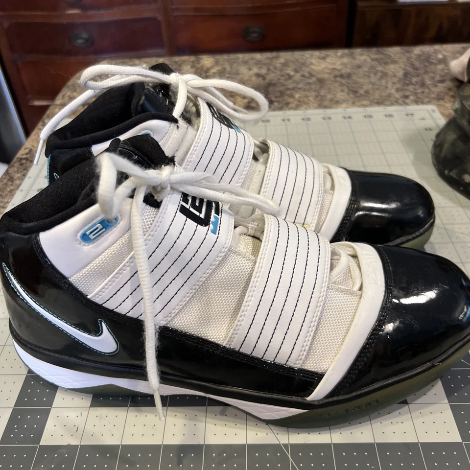 Nike Zoom Lebron James Soldier III 'Azul Báltico' Para hombres 354815-013 Talla 12 Foto 3 de 4