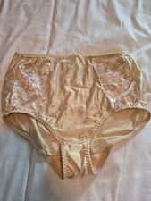 Bali Lustrous Sheen Double Support Womens Panties. High Waisted. SZ L/7. Beige.
