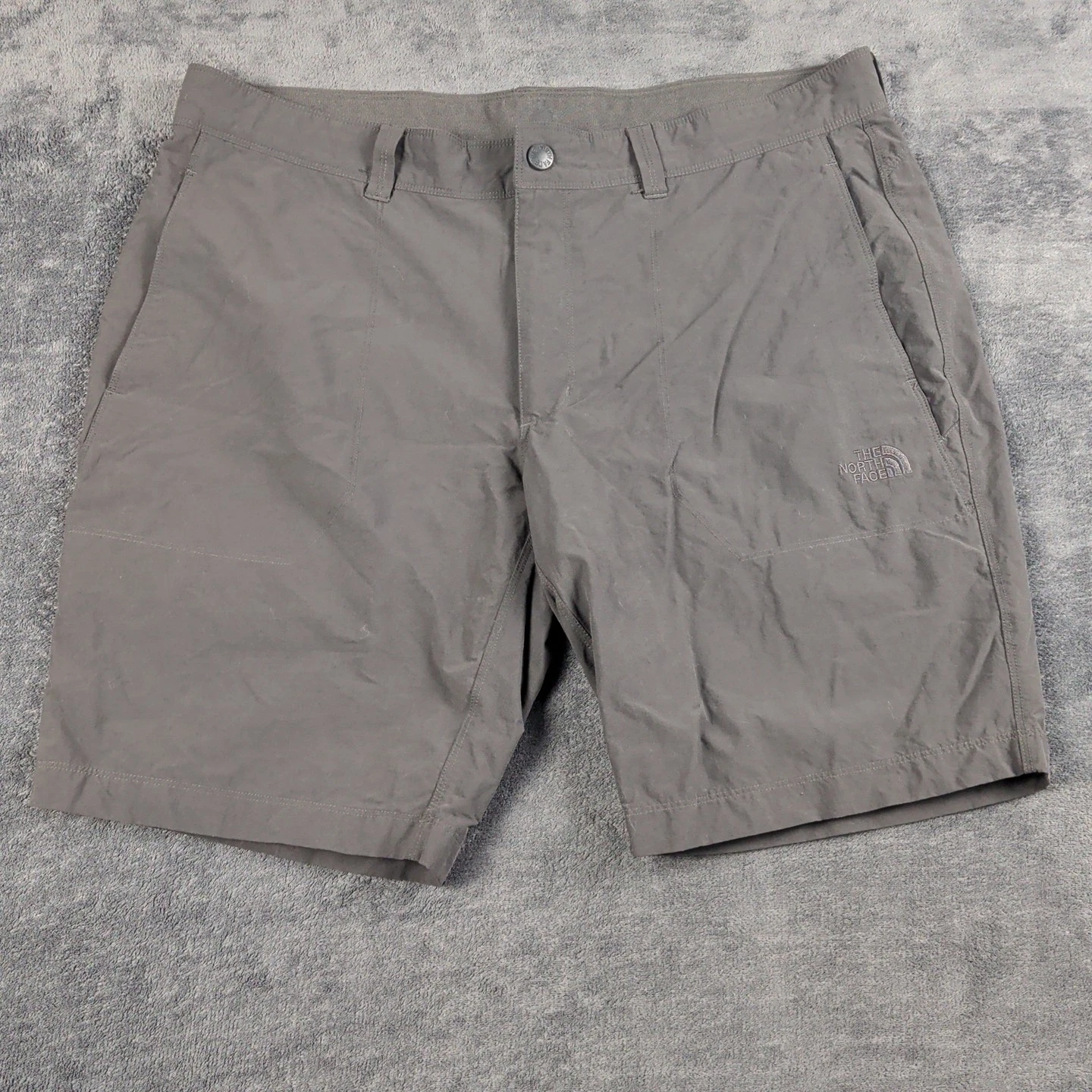 The North Face Men’s Size 38 Charcoal Horizon 20 Gray Hiking Shorts