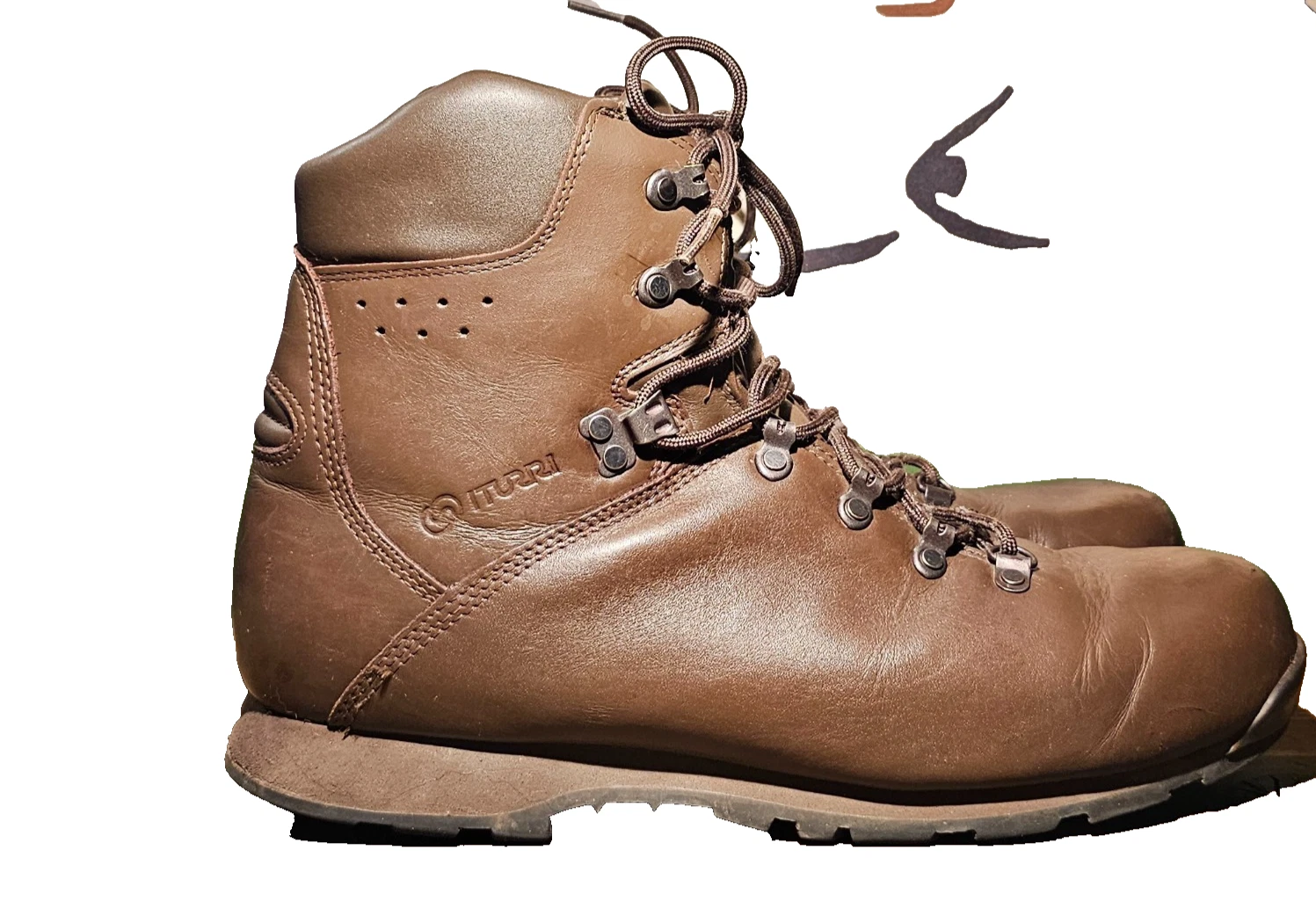 Iturri lightweight Patrol Hiking, Fishing, Walking, Outdoors Boots UK 12 M