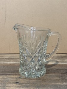 VINTAGE ANCHOR HOCKING PRESCUT PINEAPPLE DIAMOND CREAMER/SYRUP PITCHER - 5"