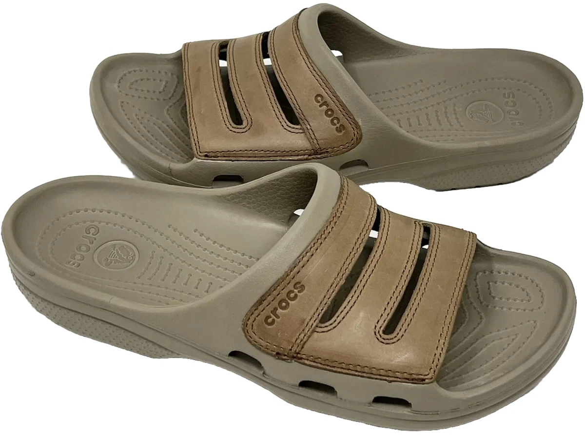 Crocs Yukon Slide Men s 10 Sandal Khaki Coffee EUC