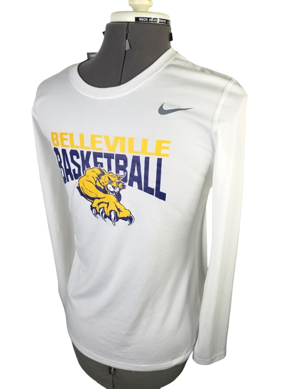 Nike Belleville DRI-FIT white Shirt Women's Size M PIT TO PIT 19 In thumbnail 4