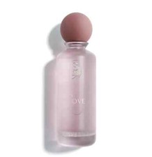 透明なイス　ラヴァーン　インビジブル・グループ Laverne IN LOVE Laverne perfume - a new fragrance for women and men 2024