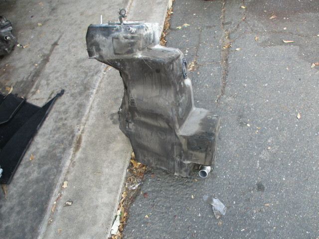 Ferrari 458 Italia - LH Fuel Tank  -  P/N 257458