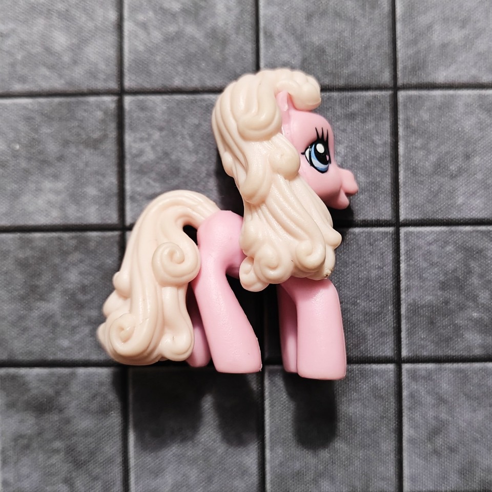 My little pony G4 Rainbow Flash International Exclusive MLP