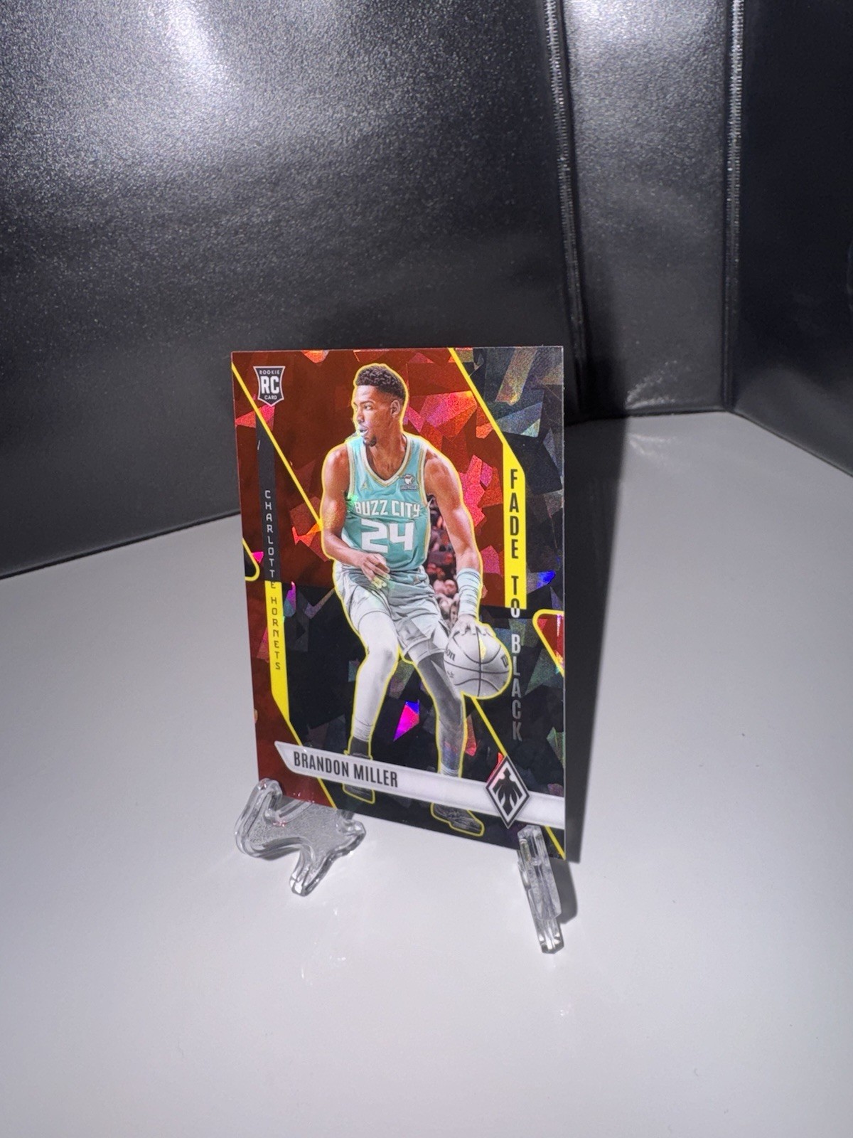 2023-24 Panini Phoenix - Fade to Black Brandon Miller #8 Red Ice (RC)