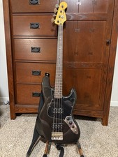 Fender Jazz Bass 2012 	MOD PLYR JAZZ BASS RW BLKTRANS. 4 String