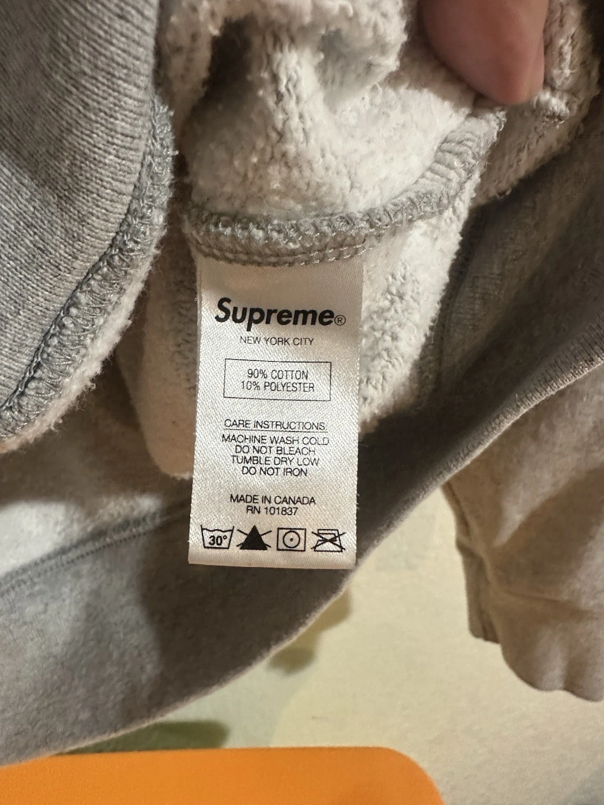 Felpa Supreme Crossover con Cappuccio Grigio Uomo M Usata Ottime Condizioni SCATOLA