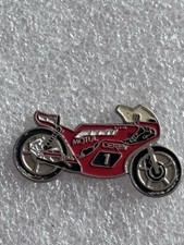 Pin’s Moto Biker Derbi 125 Espagne Motard Rouge Bulle #1 Course Race Motul