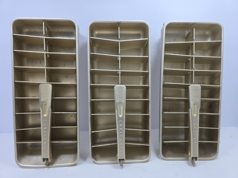 (3) VTG Frigidaire Quickube Ice Cube Tray 18 Cube Aluminum Hinged Handle Gold