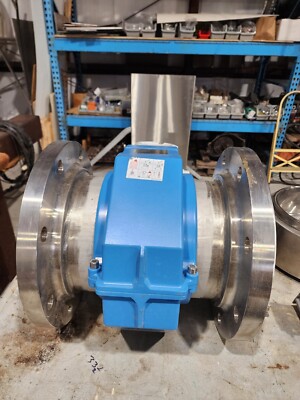 Endress + Hauser Promag 300 P   5P3B2H Flow Meter