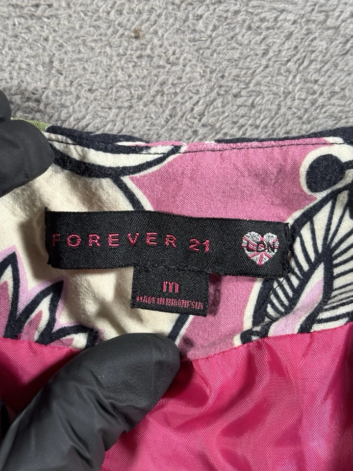 Minifalda vintage Forever 21 para mujer mediana negra rosa con volantes preppy verano Y2K Foto 3 de 4