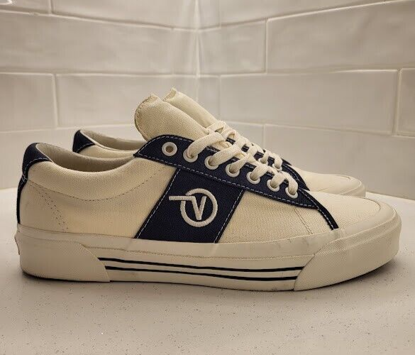 Vans Vault Sid OG LX White Navy Canvas Size 9 Mens worn once  display picture 3