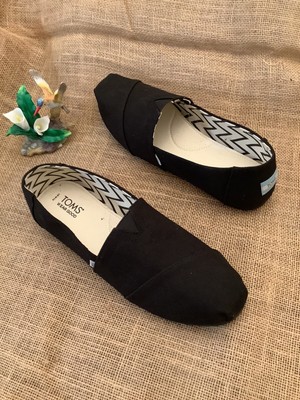 Tom's Alpargata Slip-On for Women, Size 8.5 - Black on Black