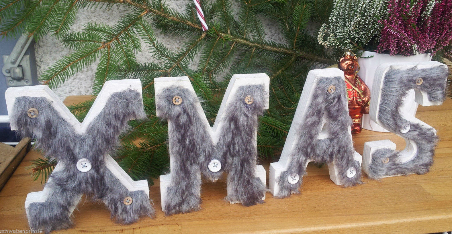 Fell Auf Dem Geweih 4 Buchstaben Groß Fell XXL XMAS 46x15 cm Buchstaben Holz Holzschrift
