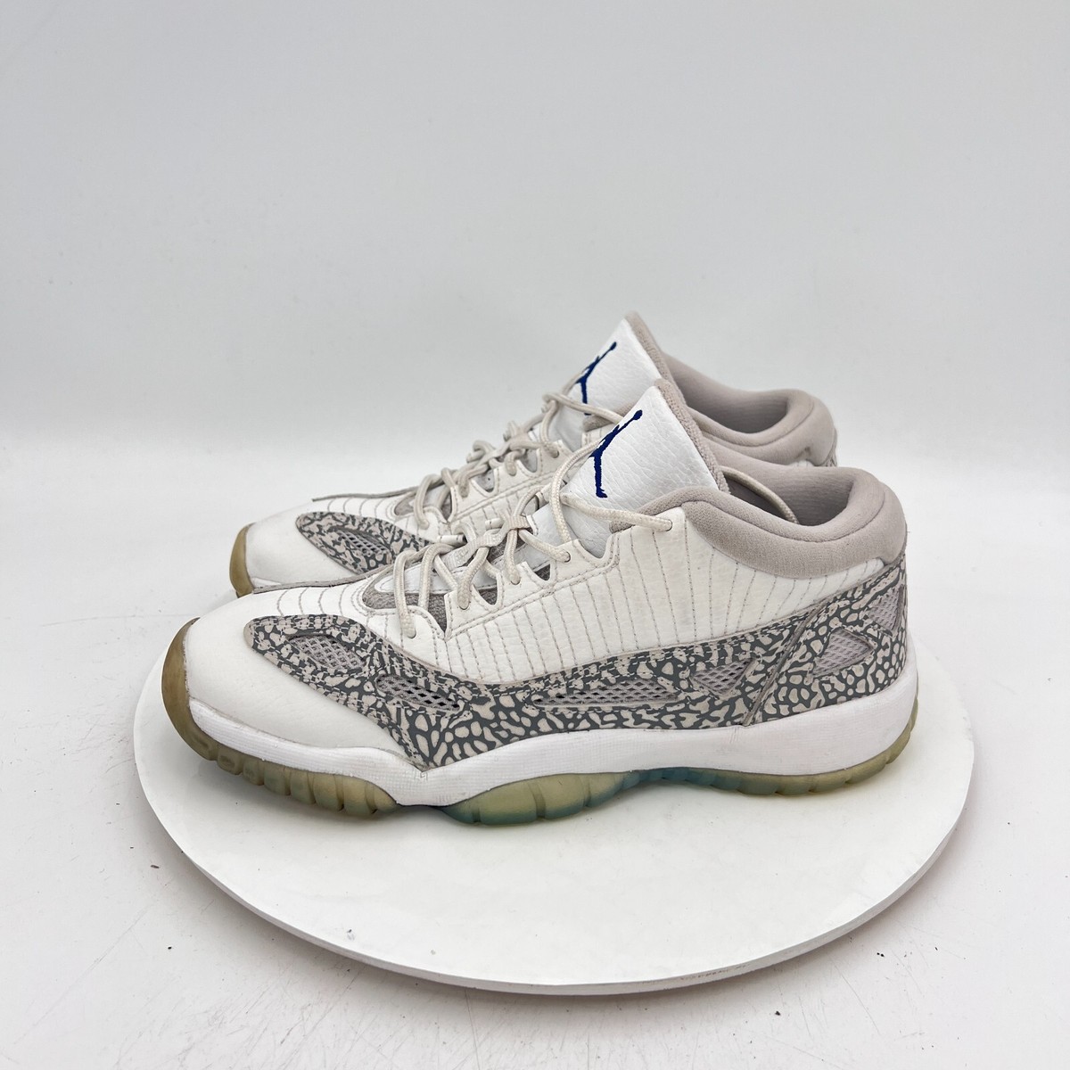 jordan 11 low zen grey