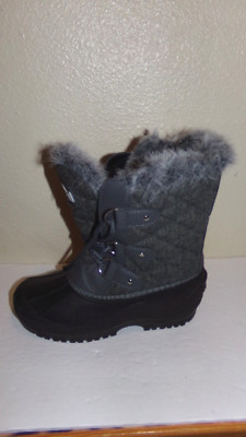 Polar Womens Gray Snow  Boot Faux Fur Size 38 7 Excellent