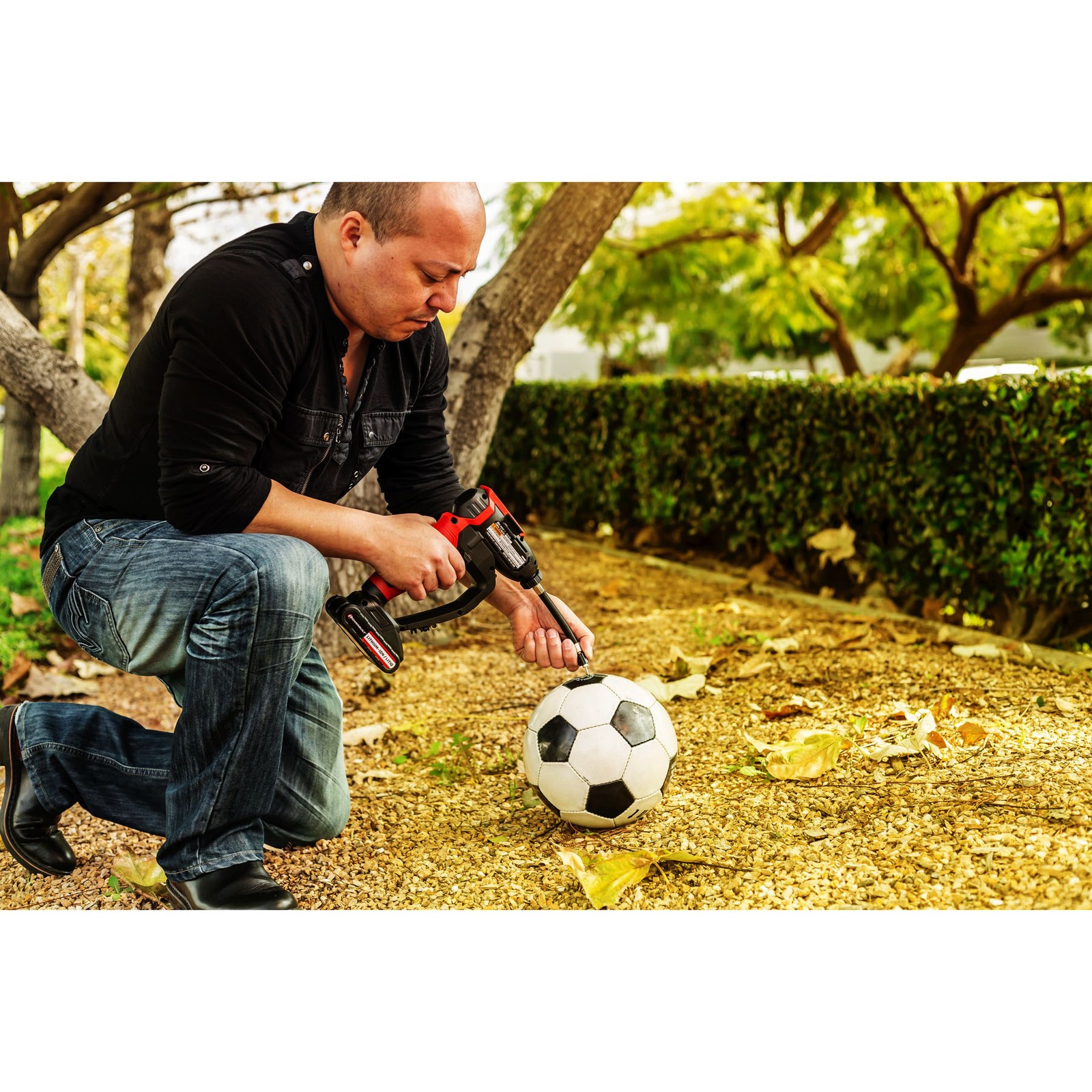 Powerbuilt 20V Lithium-Ion Cordless Tire Inflator - 240215