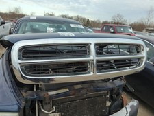 1997-2004 Dodge Dakota Front Grille Bumper Not Included F1xta