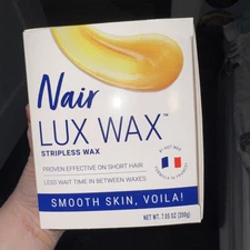 Nair Lux Wax, Stripless Hot Waxing Kit for Women at Home, 7.05 Oz