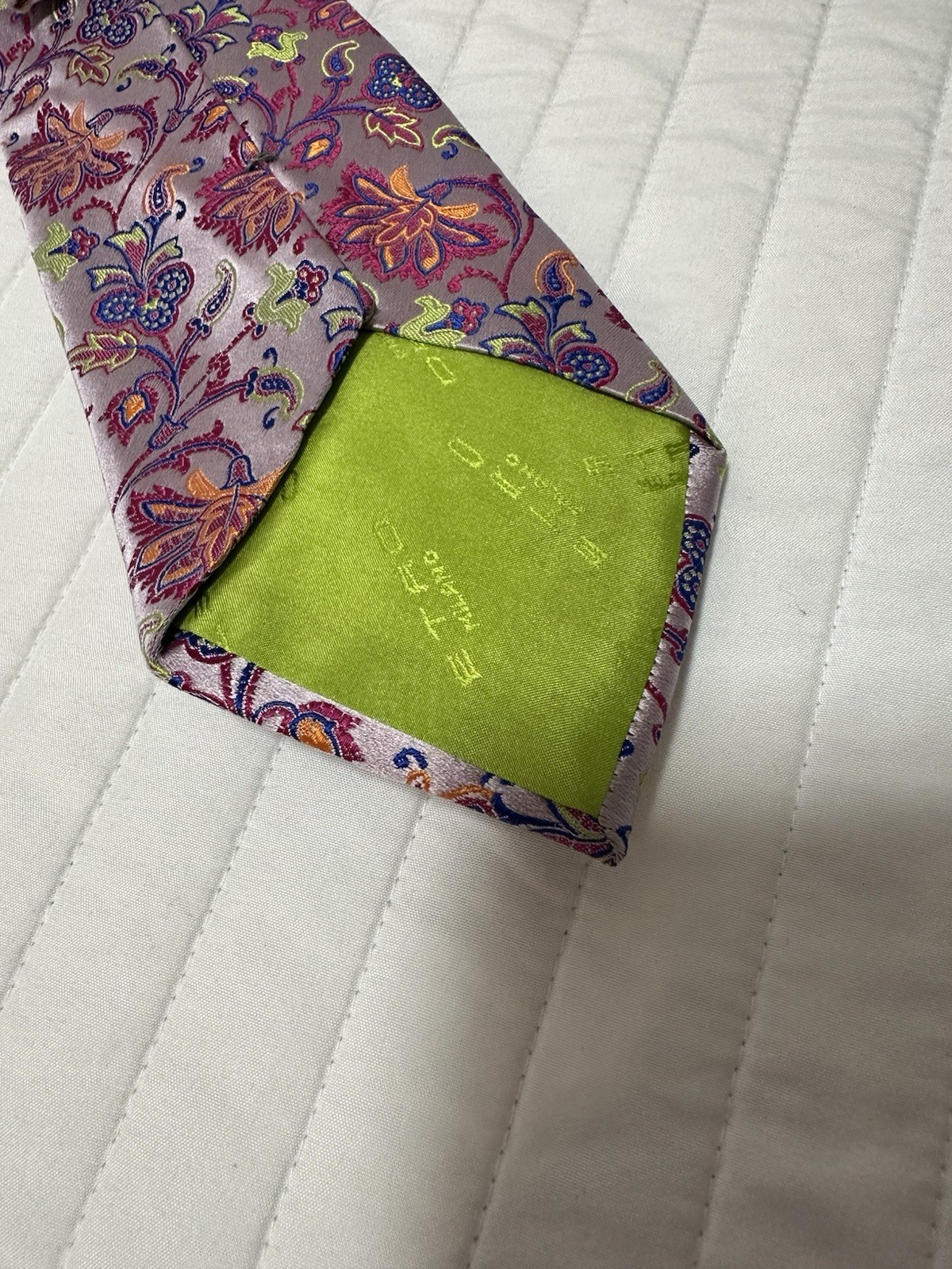 ETRO Pink Purple Orange & Lime Green Paisley Flower Print Silk Neck Tie Mint!