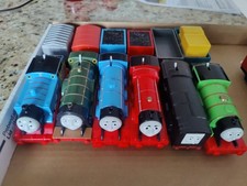 Thomas  Friend Trackmasters 12 Pieces Motorized Train Set. Six Engines