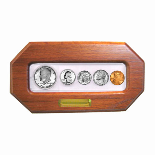 1974 - 5 Coin Year Set - Choice Brilliant Uncirculated - In Custom Oak Frame