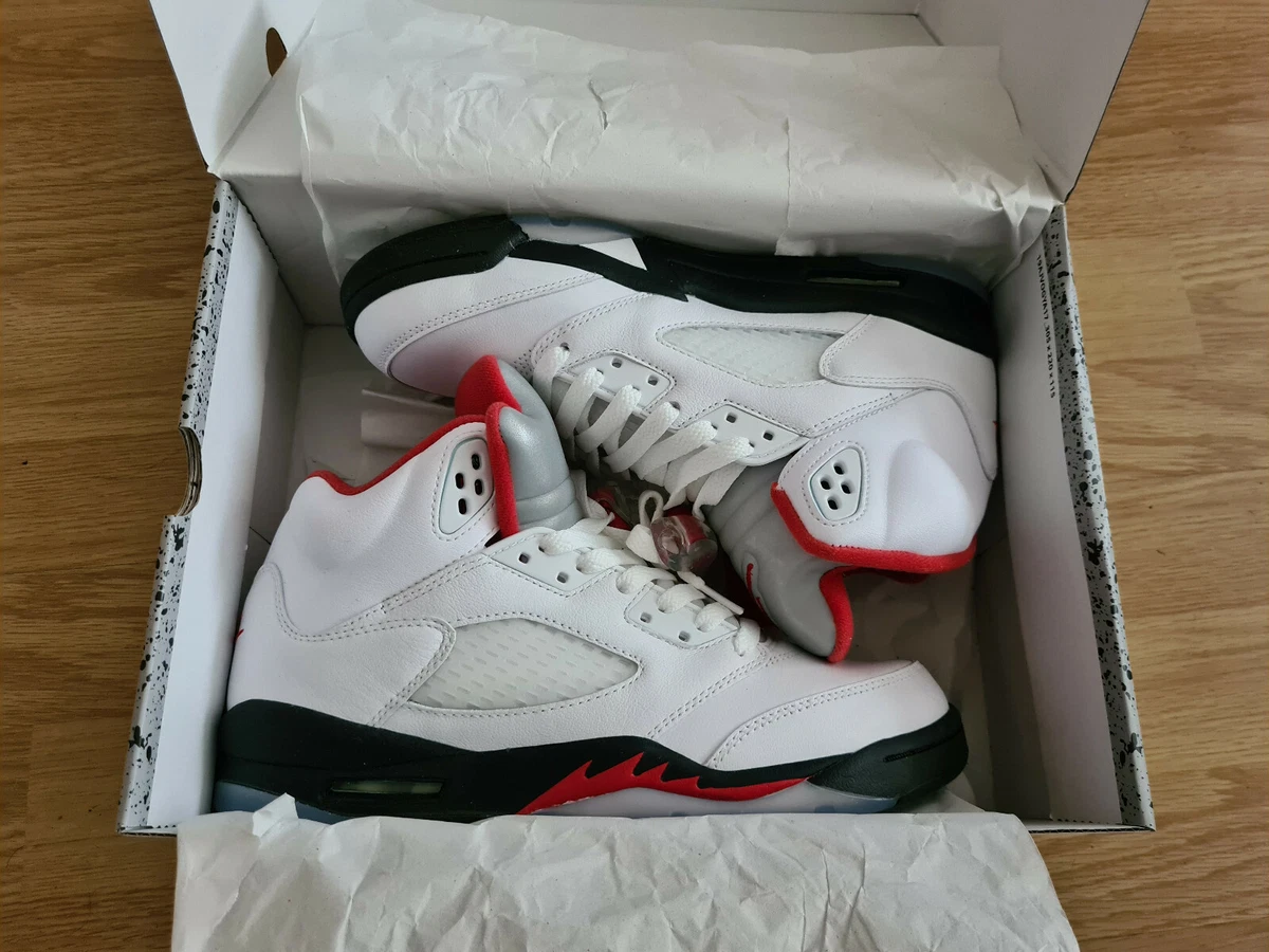 Air jordan outlet blanche et noir
