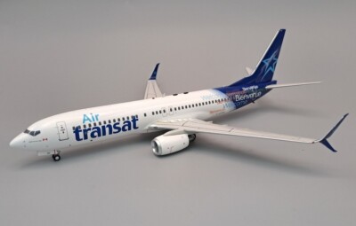 1:200 JFox Air Transat Boeing 737-8Q8 C-CTQC with stand