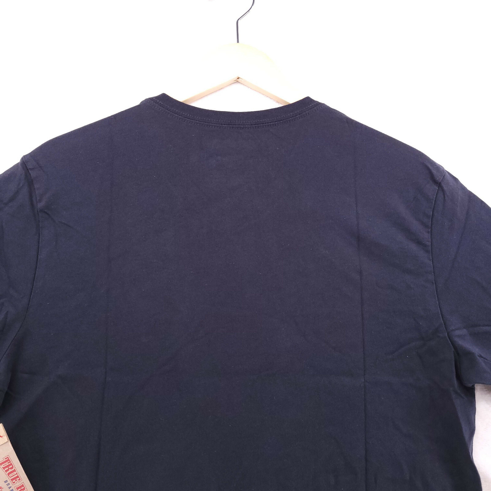 True Religion Classic Horseshoe Logo V-Neck Men's Size M Black Cotton T-Shirt thumbnail 7