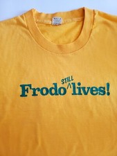 Vtg 1980s Lord of the Rings FRODO STILL LIVES TShirt Promo Book Tie In RARE