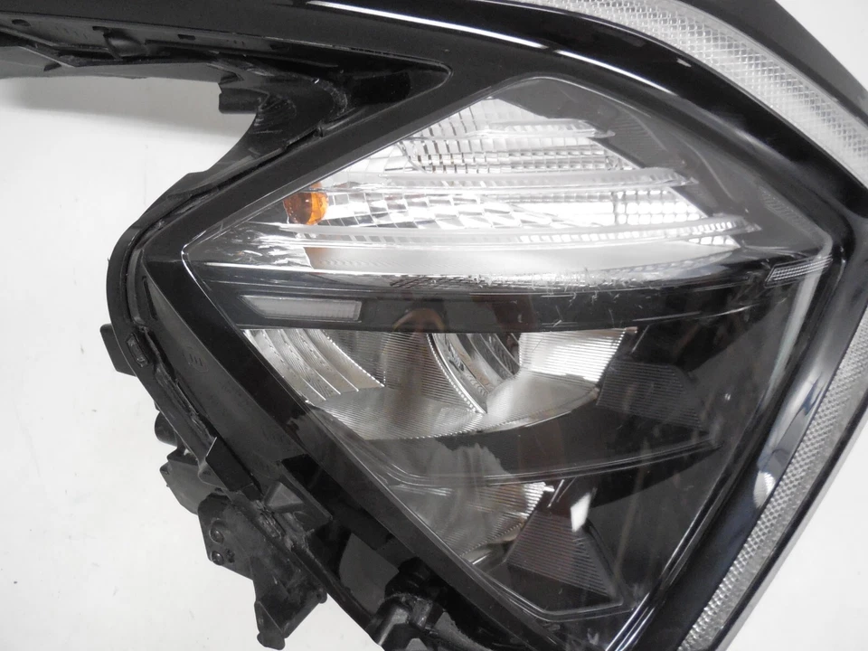 Передняя фара правосторонняя светодиодная для пассажира Kia Sportage 2022–2023 M4 - Изображение 4 из 4