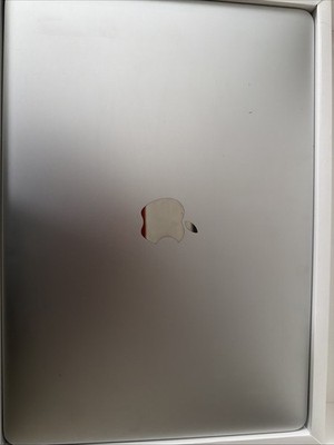 2022 Apple MacBook Pro 13
