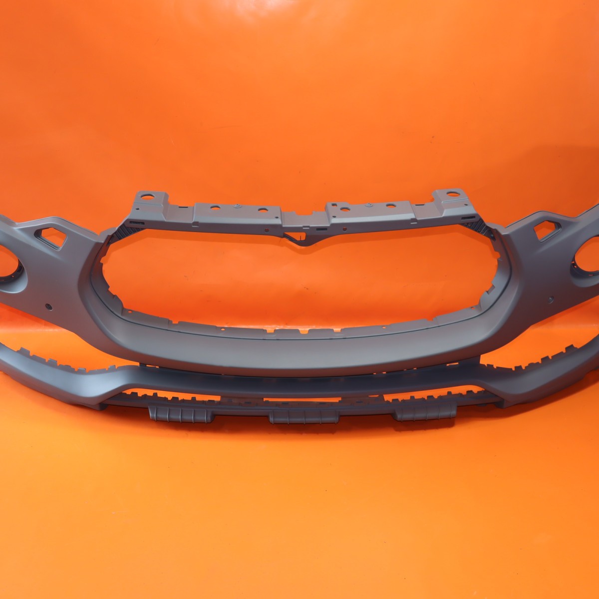 Maserati Levante 2017-2020 FRONT Front bumper P/N 670040752