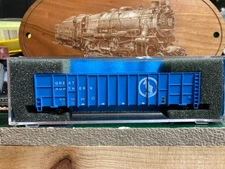 DELUXE GREAT NORTHERN GUNDERSON HI-SIDE 100 TON WOOD CHIP CAR