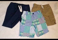 Old Navy Boys Shorts Lot 3 Pair Size 2T Navy Blue Khaki Cargo Patchwork Plaid