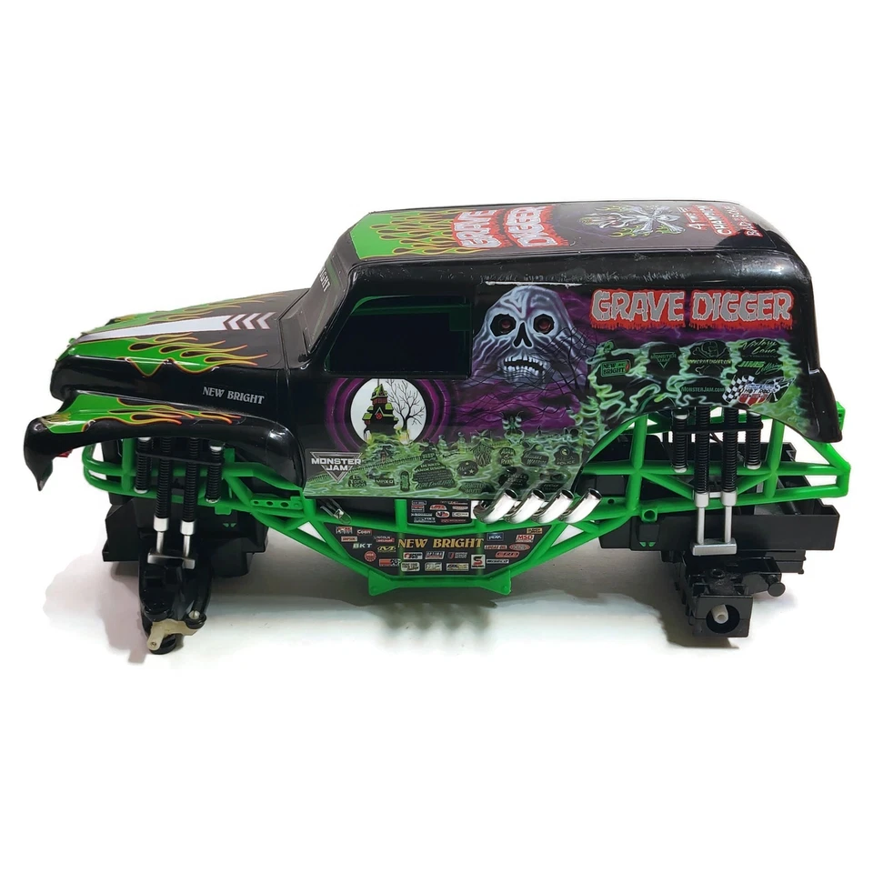 [PARTS / REPAIR] Grave Digger New Bright RC 15" Replacement Body Shell and Frame - Image 4 of 4