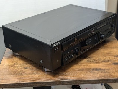 Sony MXD-D3 CD Player & Minidisc Recorder Player , No Remote, MD
