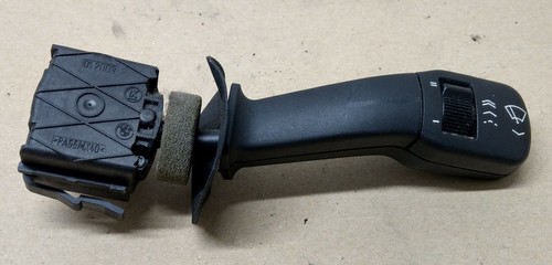 BMW E39 E38 Limousine Scheibenwischer Wischerhebel 8352013 bis 3/99