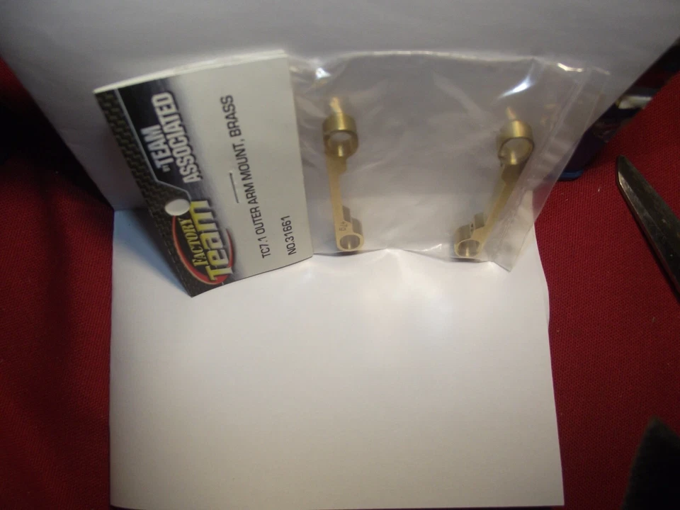Factory Team Associated TC7 Outer Arm Mount Brass 31661 - Image 4 of 4