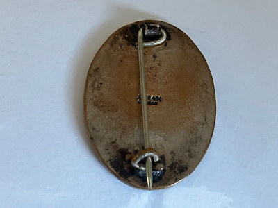 Insigne Pin's Vintage émaillé "Qualification Infirmière" - Hôpital De La Ville De Belfast - Objet De Collection Médicale