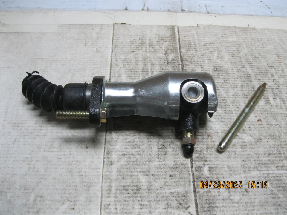 Clutch Slave Cylinder Parts Master CSA37791 - Image 2 of 4