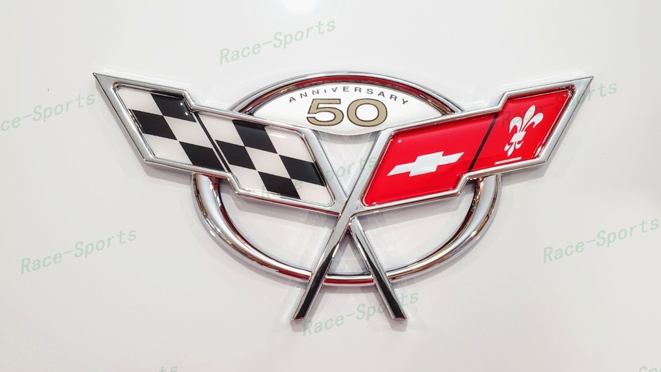 Chrome Cross Flags Emblem Set 2-Piece Chrome 50th Anniversary Cross Flags Emblems For 1997-2004 C5 Corvette (Front & Rear) C5 Corvette 50th Anniversary Emblems - Foto 13